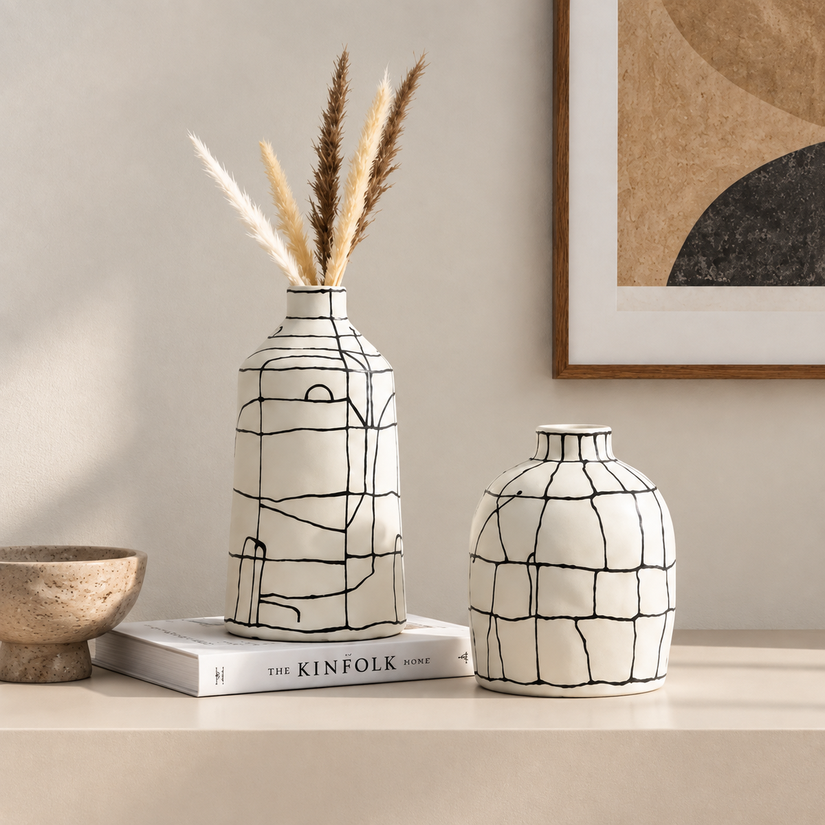 CLAYMORIA® Hand-Drawn Line Art Ceramic Vase Set