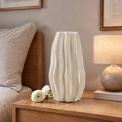 CLAYMORIA® Sculptural Wavy Ceramic Flower Vase