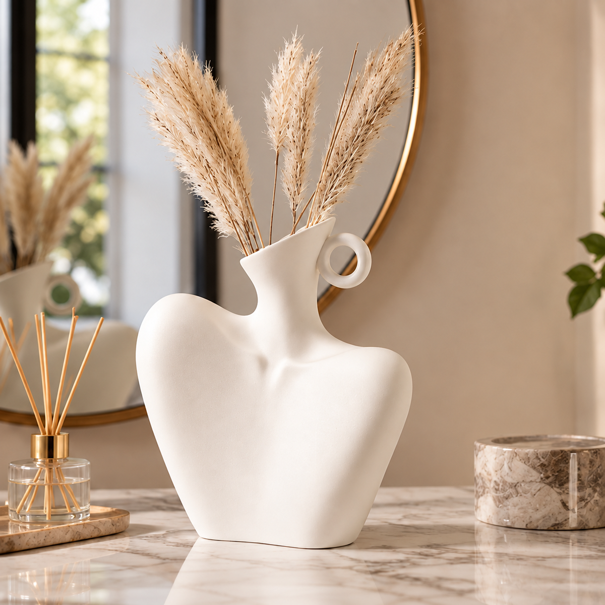 CLAYMORIA® Sculptural Swan Ceramic Vase
